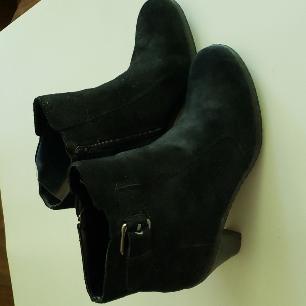Strictly Comfort Ashley Black Suede Ankle Boot New in Box Size 9.5